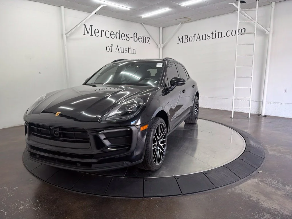 Used 2022 Black Porsche Base image 3
