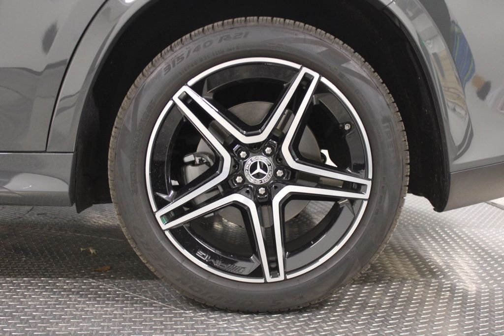 Certified Used 2026  Mercedes-Benz GLS 450 image 20