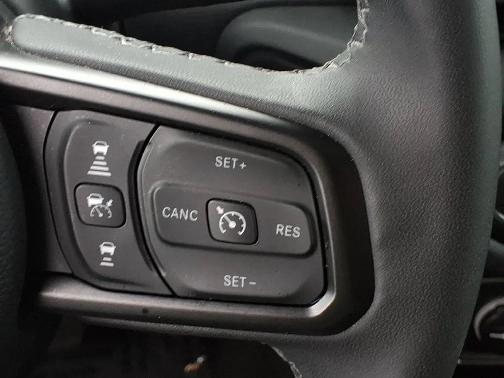 Used 2026 Bright White Clearcoat Jeep Rubicon image 22