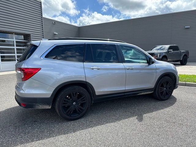 Certified Used 2021 Lunar Silver Metallic Honda Special Edition image 5