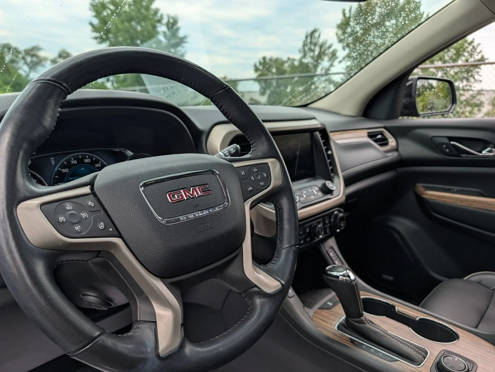 Used 2019 EBONY TWILIGHT METALLIC GMC Denali image 27