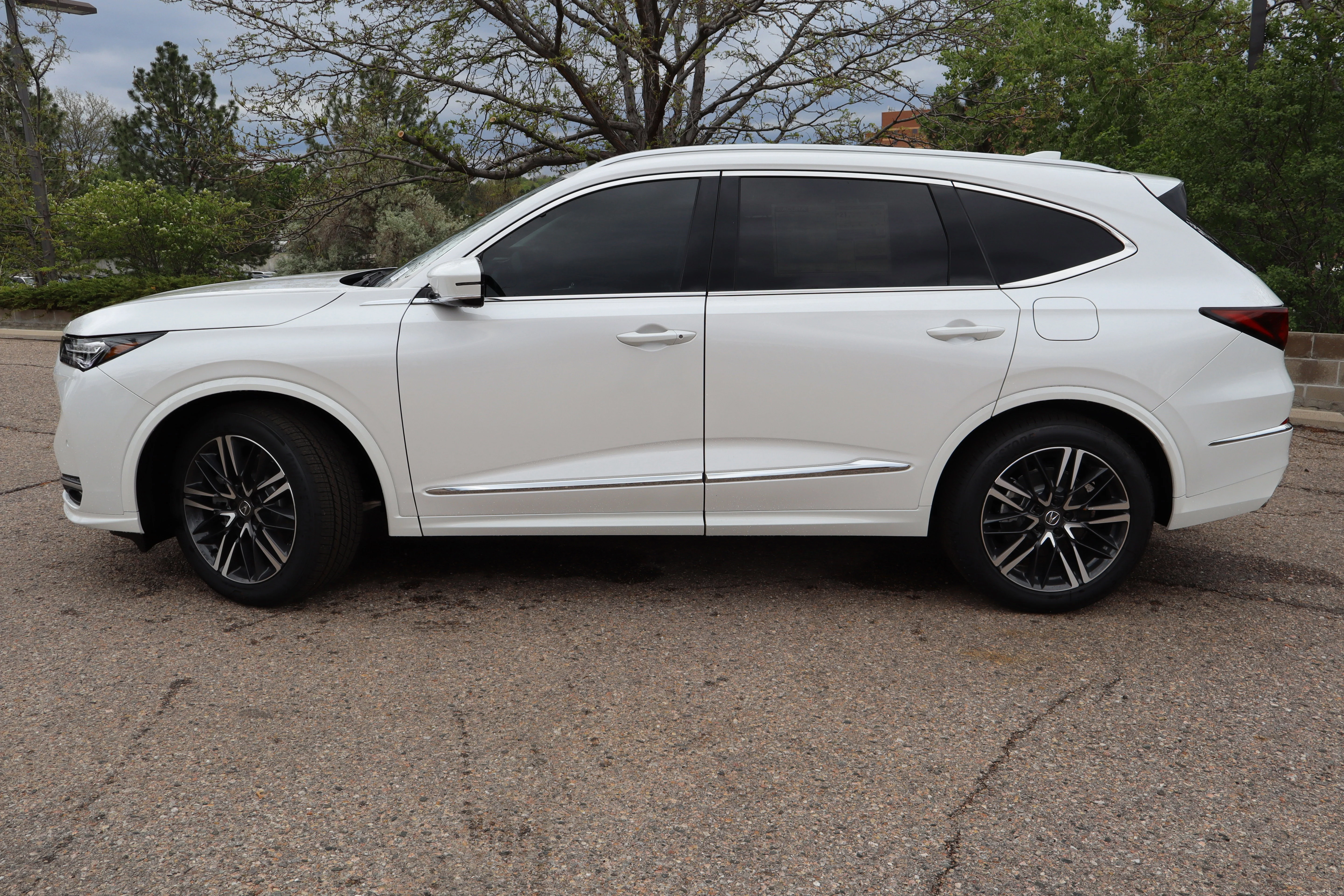 New 2026 Platinum White Pearl Acura w/Advance Package image 3