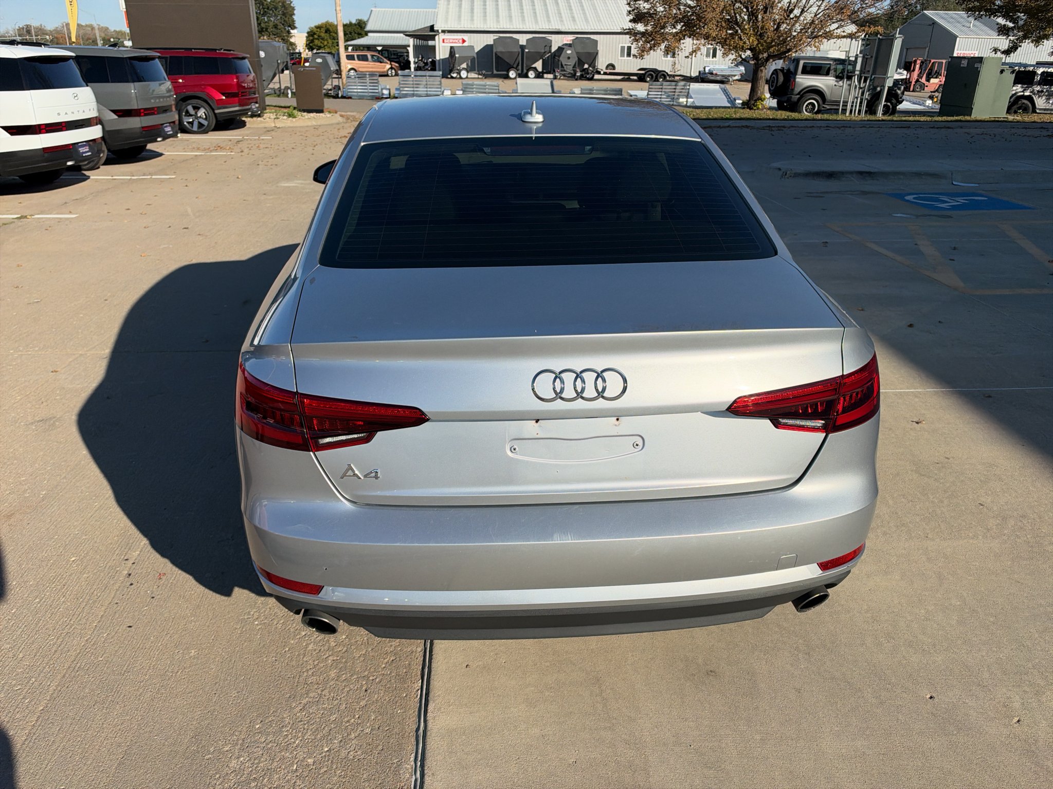 Used 2017 Florett Silver Metallic Audi Premium image 3