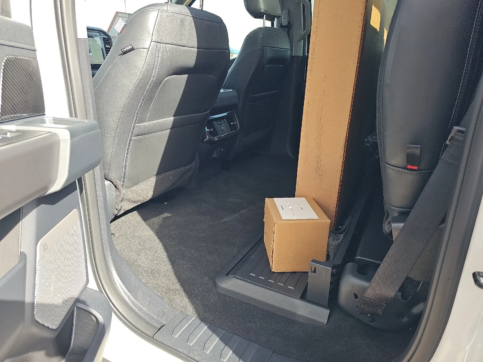 New 2026 Oxford White Ford F-250® Lariat® image 26