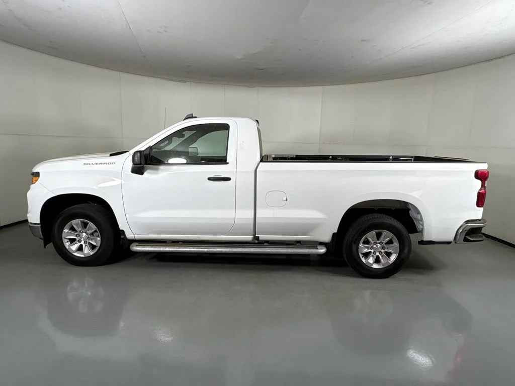 Certified Used 2025 Summit White Chevrolet WT image 6