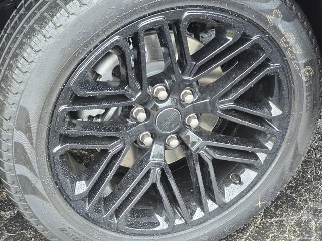 New 2026 Baltic-Gray Metallic Clear-Coat Exterior Paint Jeep Limited Reserve image 29