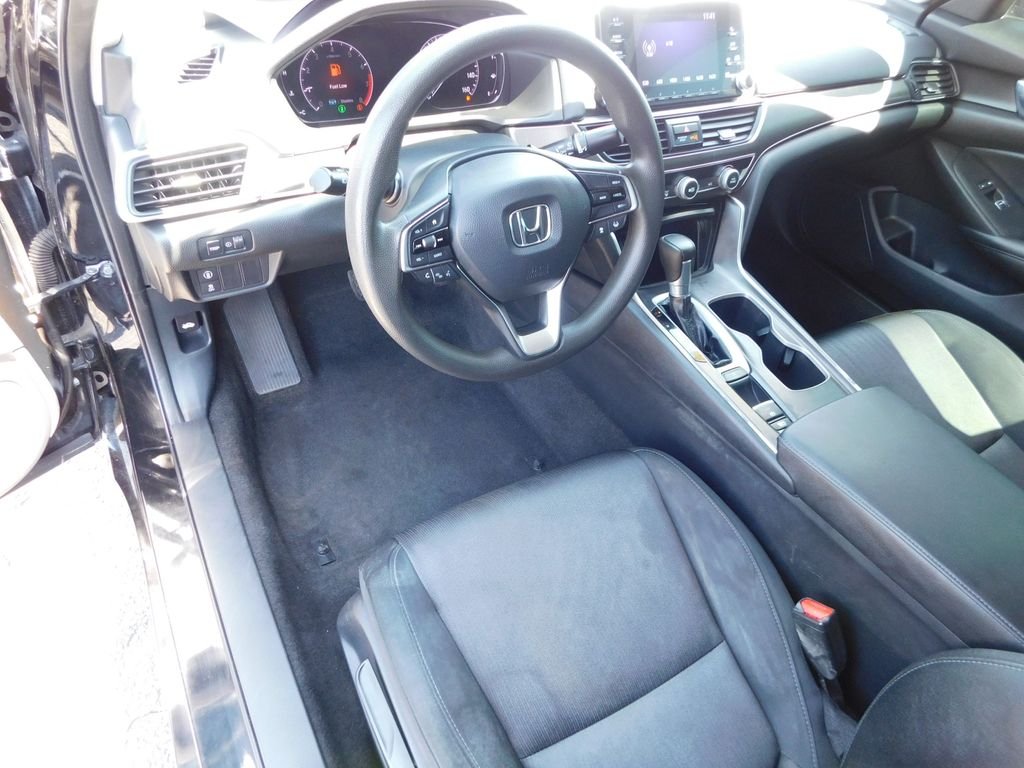 Used 2020 Black Honda LX image 13