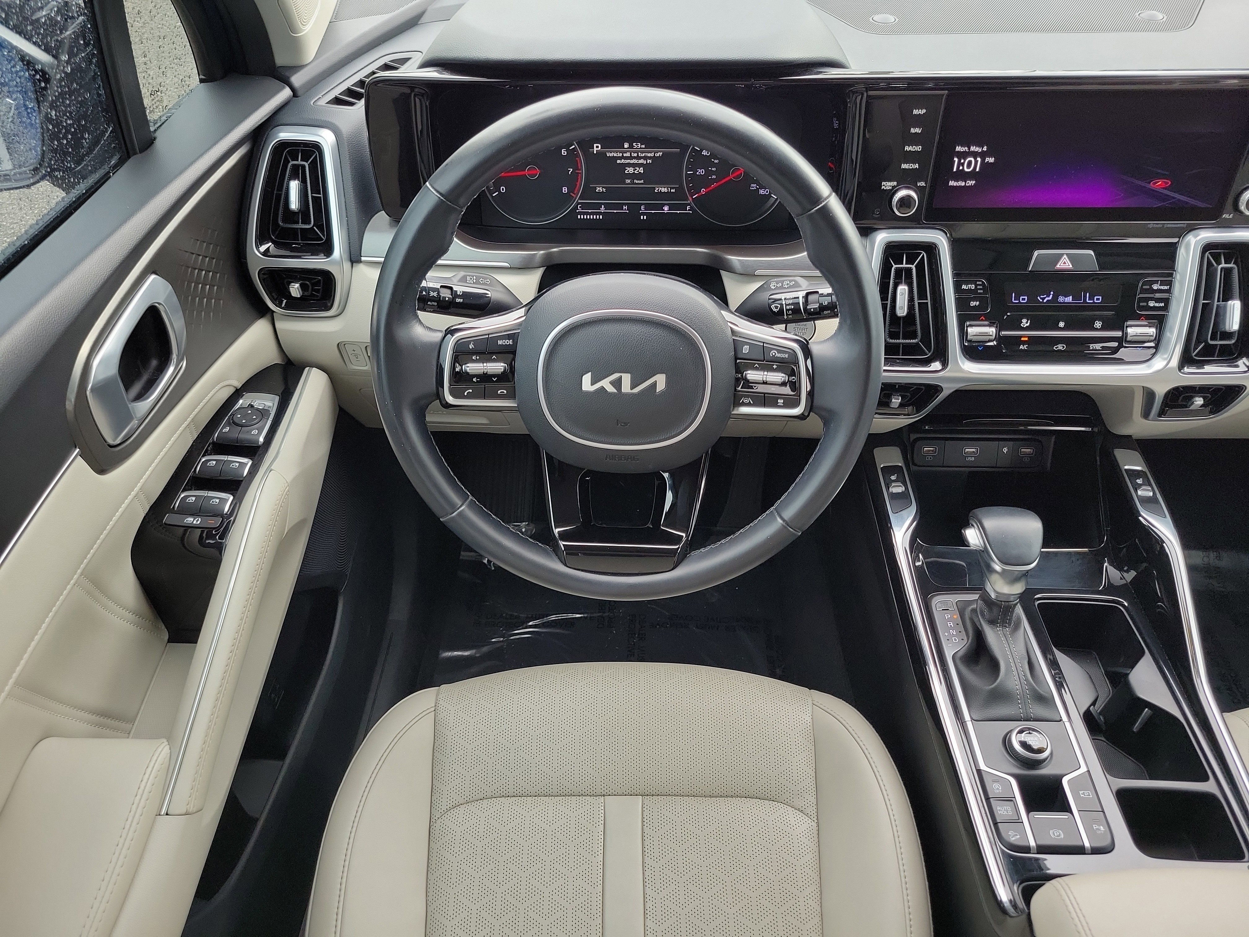 Used 2022 Blue Kia SX image 9