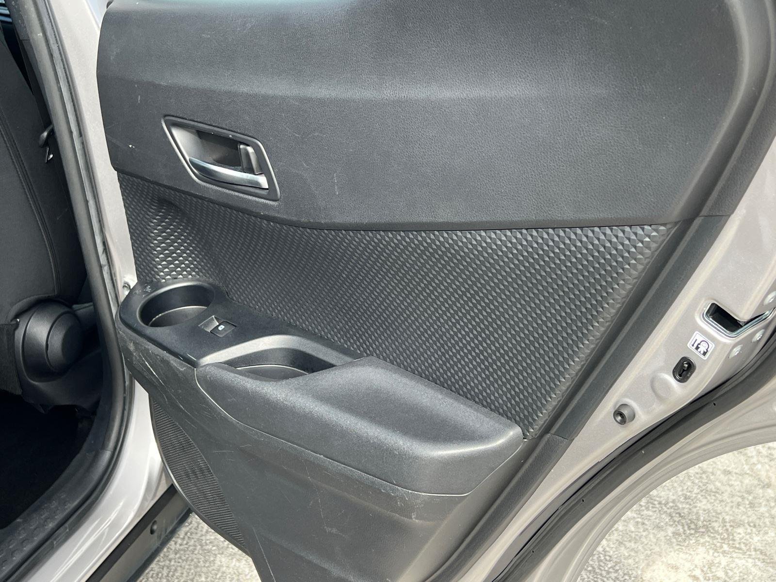 Used 2019 Silver Knockout Metallic Toyota LE image 16