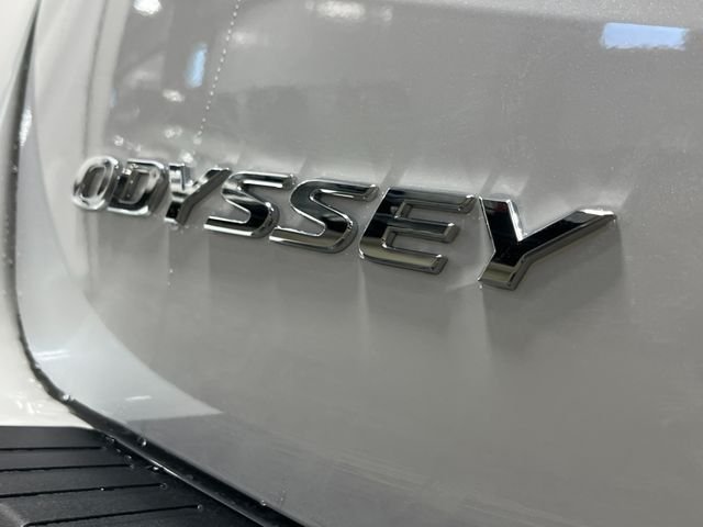 New 2026 Platinum White Pearl Honda EX-L image 6