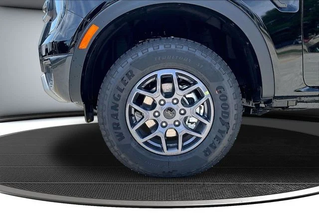New 2026 Shadow Black Ford XLT image 13