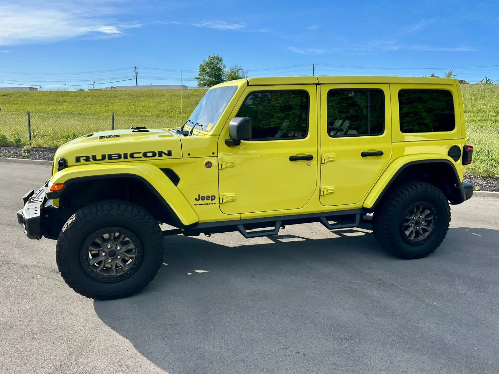 2023 Jeep Wrangler Rubicon 392's photo