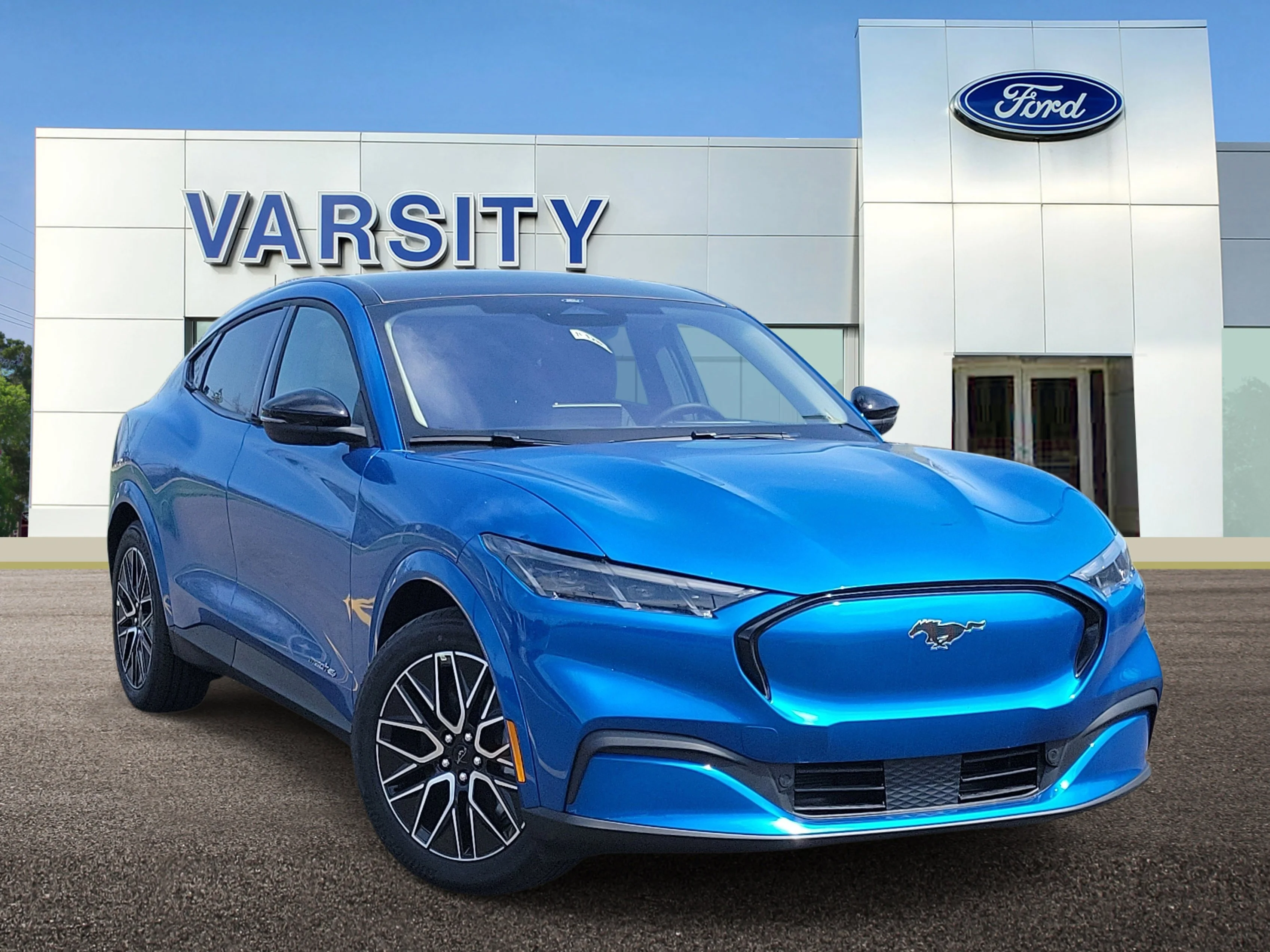 2026 Ford Mustang-Mach-e Premium's photo