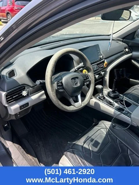 Used 2019 Modern Steel Metallic Honda LX image 4