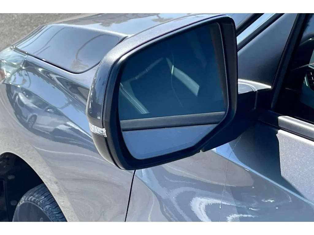 Used 2023 Liquid Carbon Metallic Acura w/Advance Package image 53