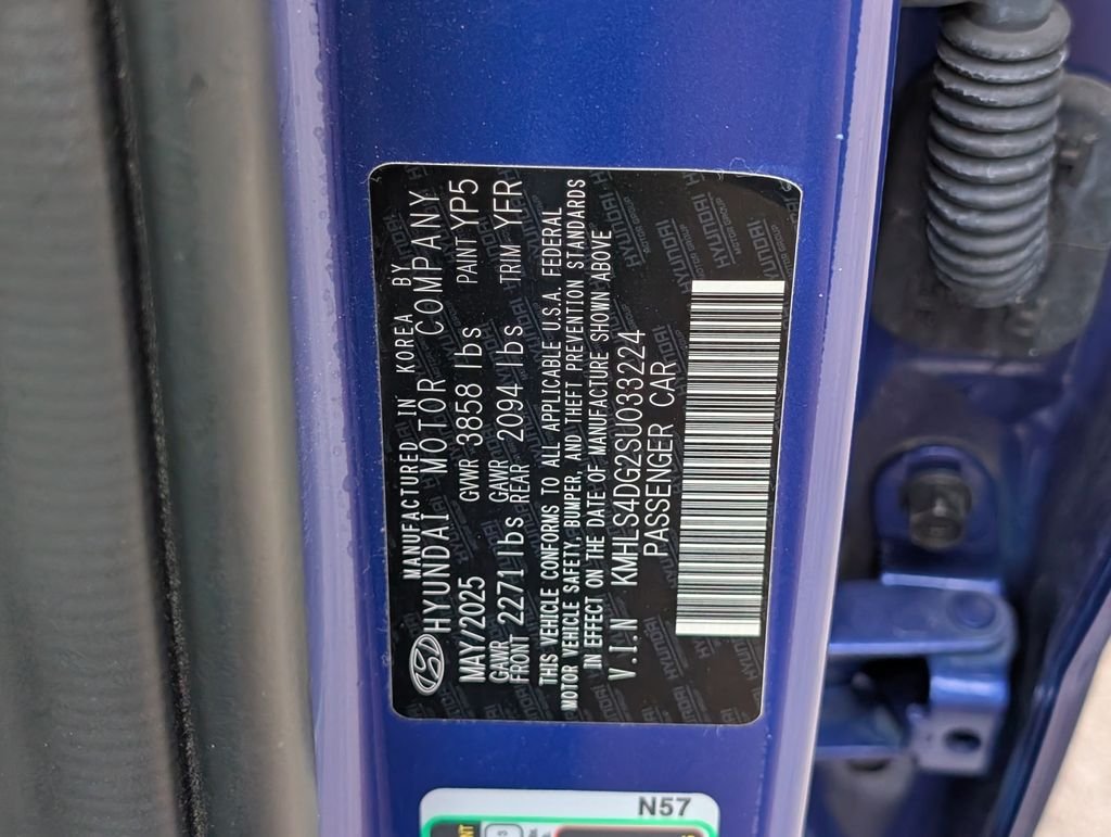 Used 2025 Blue Hyundai SEL Convenience image 33