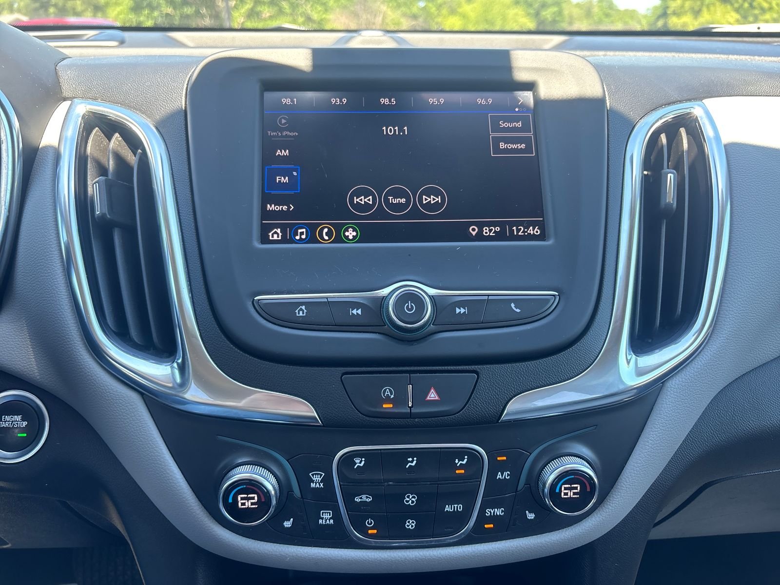 Used 2022 Summit White Chevrolet LT image 14