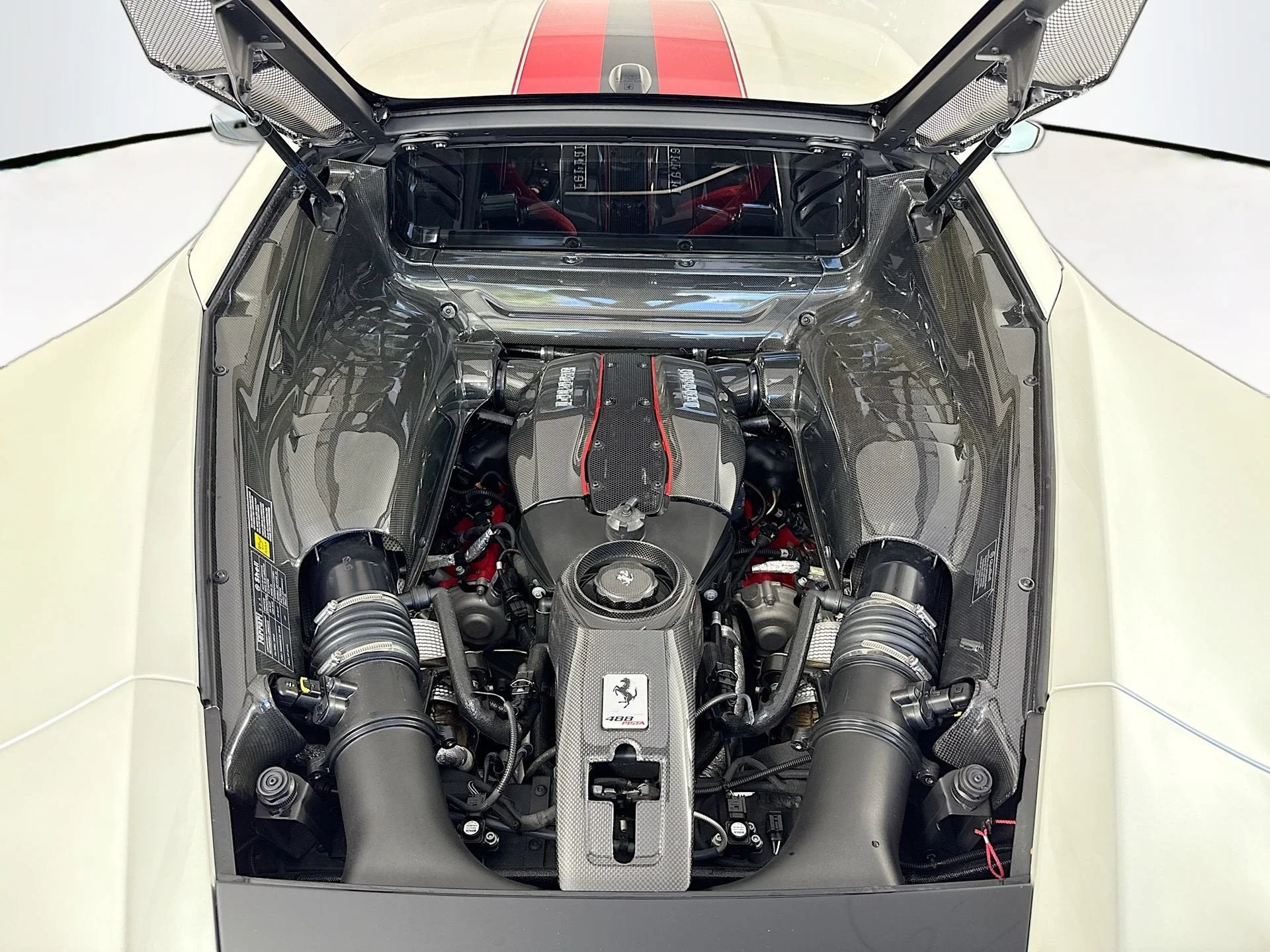 Certified Used 2020 Bianco Fuji Ferrari Base image 25