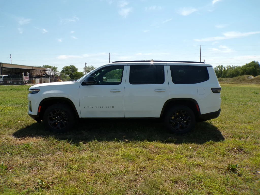 New 2026 Bright White Clearcoat Jeep Limited Altitude image 15