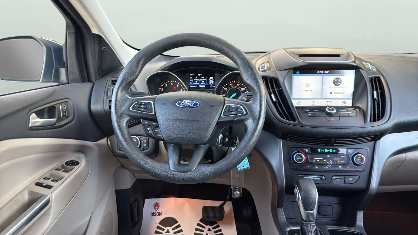 Used 2018 Blue Ford SE image 12