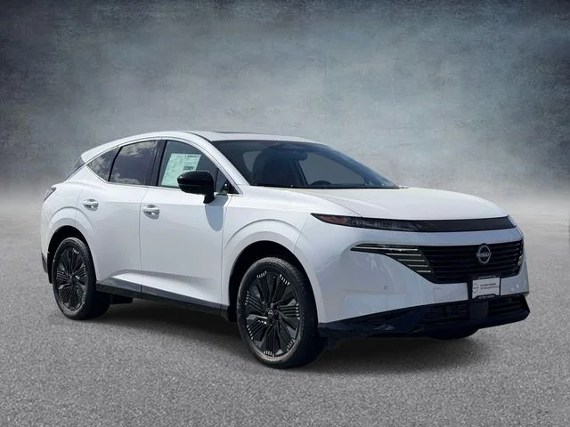 New 2026 Everest White Pearl TriCoat Nissan Platinum image 1
