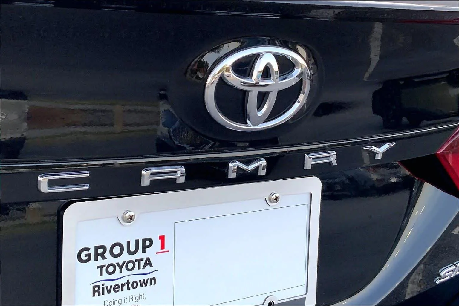 Used 2024 Midnight Black Metallic Toyota SE image 28