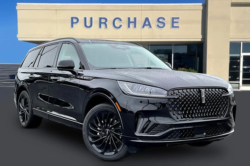 2026 Lincoln Aviator Reserve AWD's photo