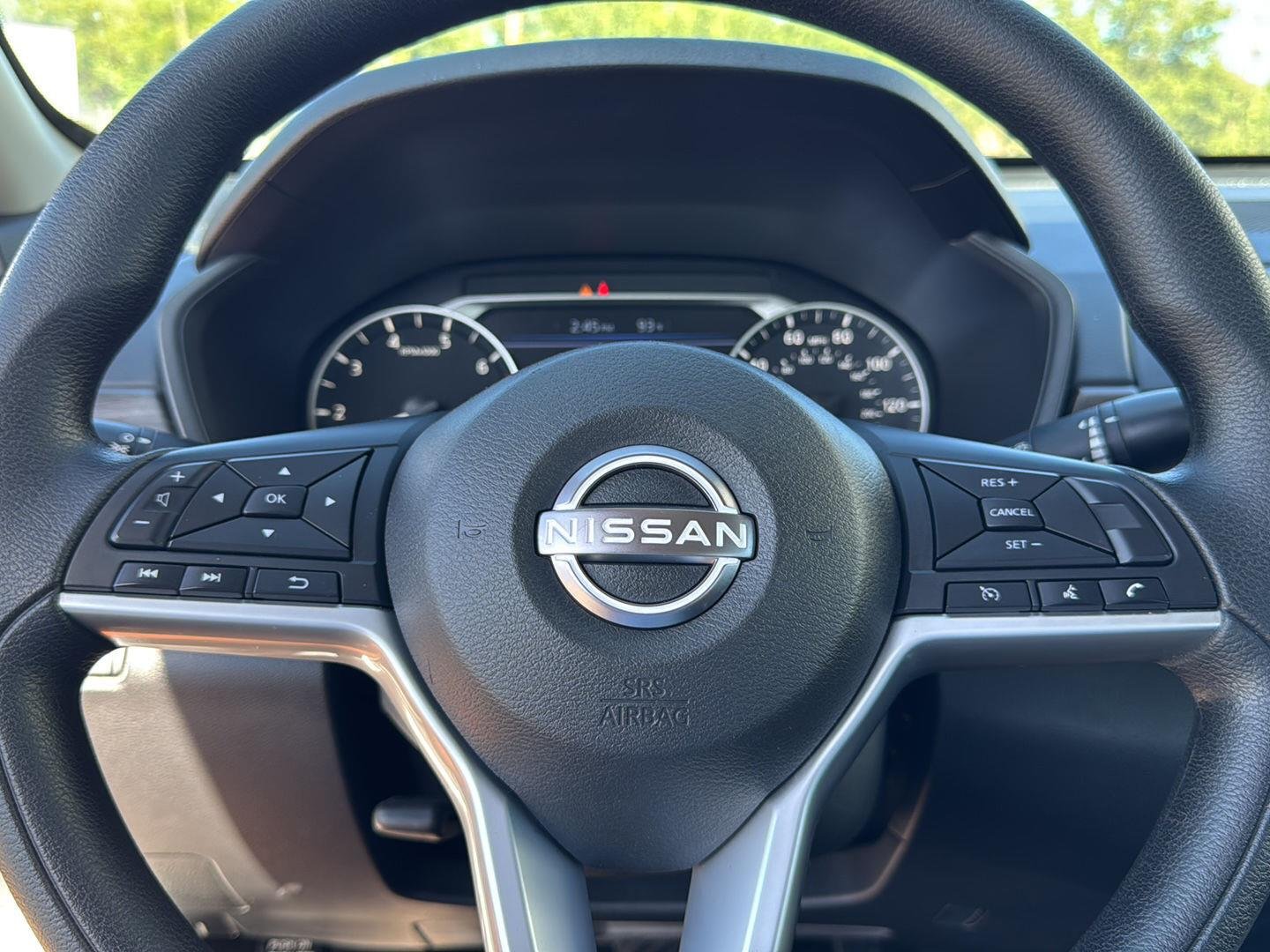 2025 Nissan Altima SV - Photo 32