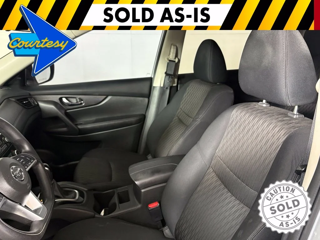Used 2017 Silver Nissan S image 15