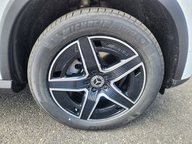 Certified Used 2026  Mercedes-Benz GLC 300 image 18