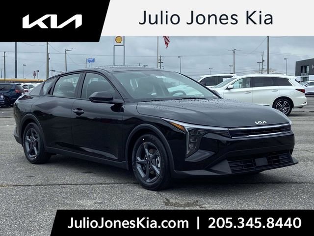 2026 Kia K4 LXS AT's photo