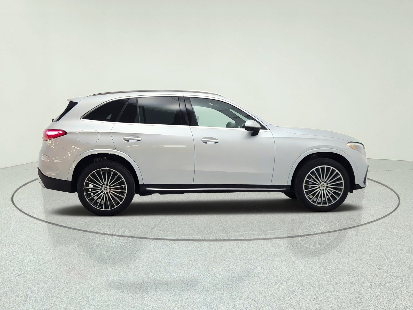 2026 Mercedes-Benz GLC Base - Photo 25
