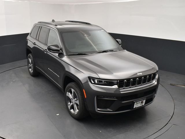 New 2026 Baltic Gray Metallic Clear-Coat Exterior Paint Jeep Limited image 13