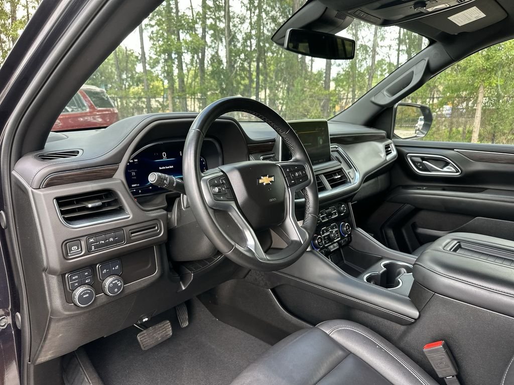 2024 Chevrolet Suburban LT - Photo 10