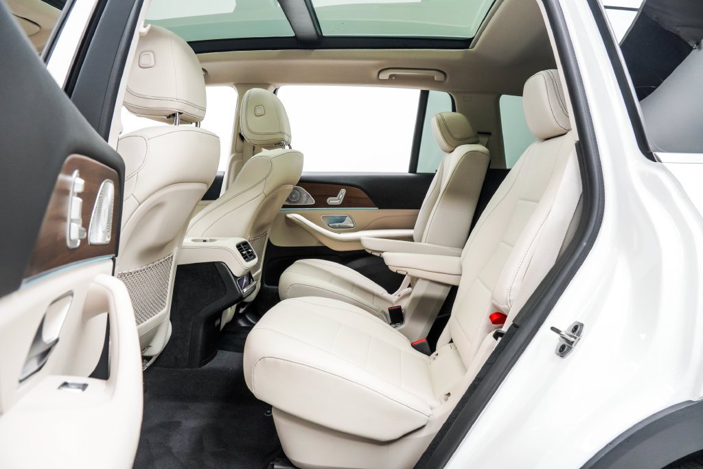 Used 2023 White Mercedes-Benz GLS 450 image 19
