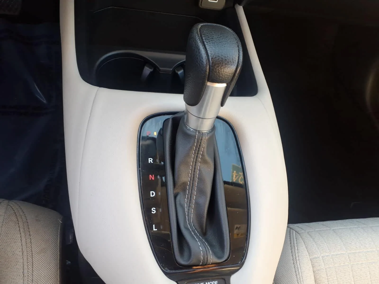 2024 Honda HR-V LX - Photo 19