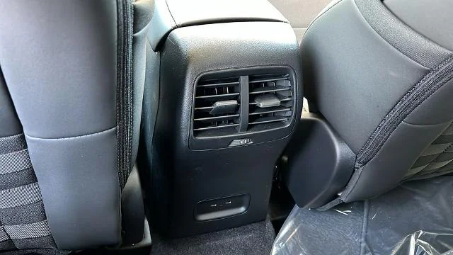 New 2026 Carbonized Gray Metallic Ford Big Bend® image 31