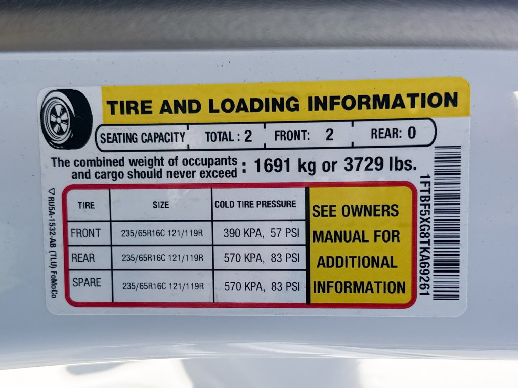 New 2026 Oxford White Ford Base w/9,950 lb. GVWR image 34