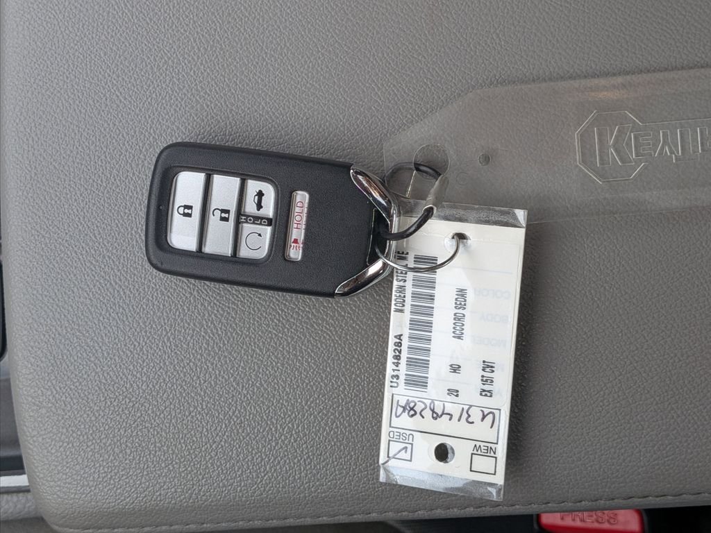 Used 2020 Gray Honda EX image 32