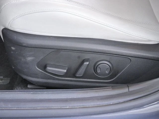 Used 2024 Gray Hyundai Limited image 23