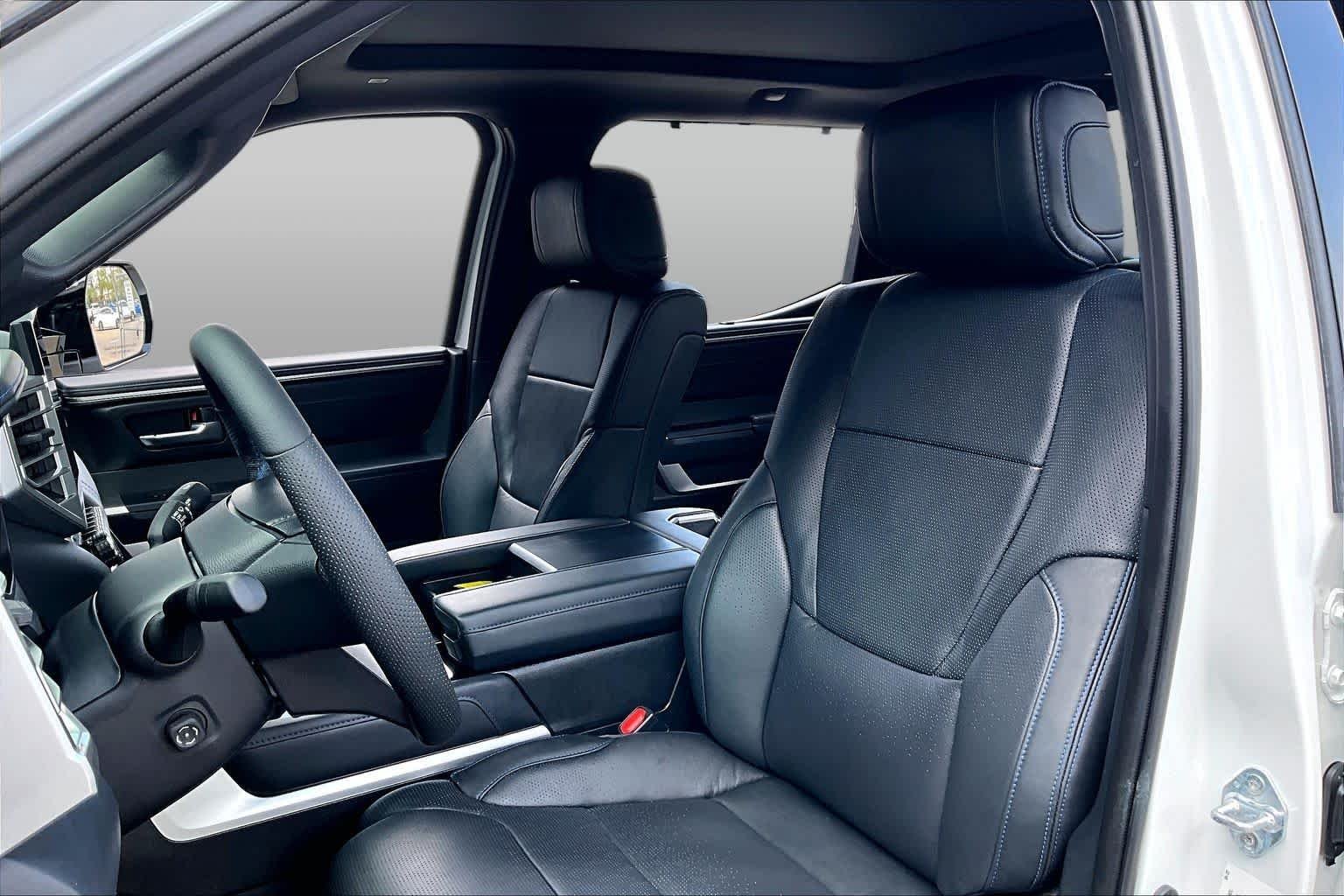 Used 2025 Wind Chill Pearl Toyota Platinum Hybrid image 8
