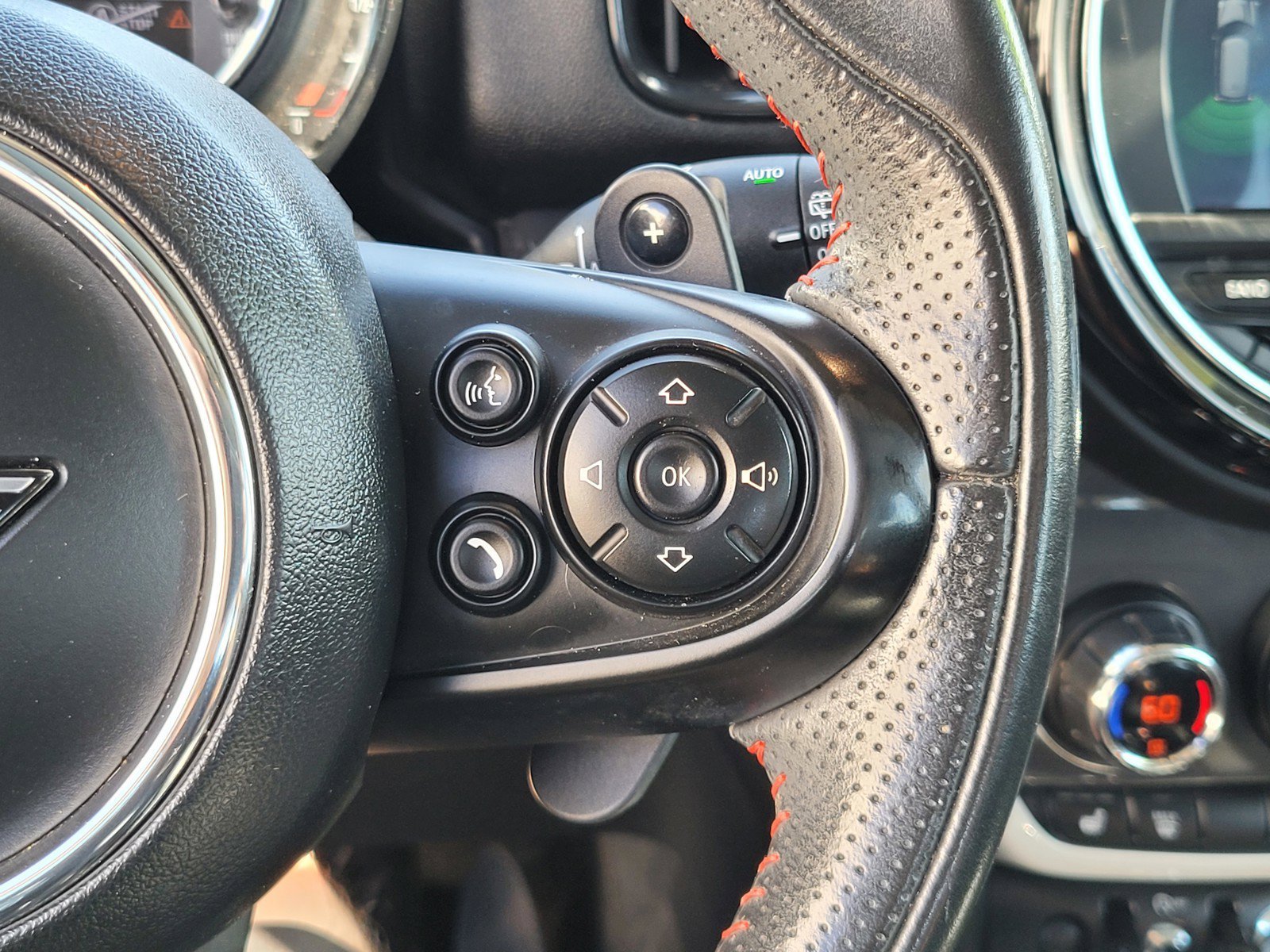 Used 2020  MINI Cooper S image 26