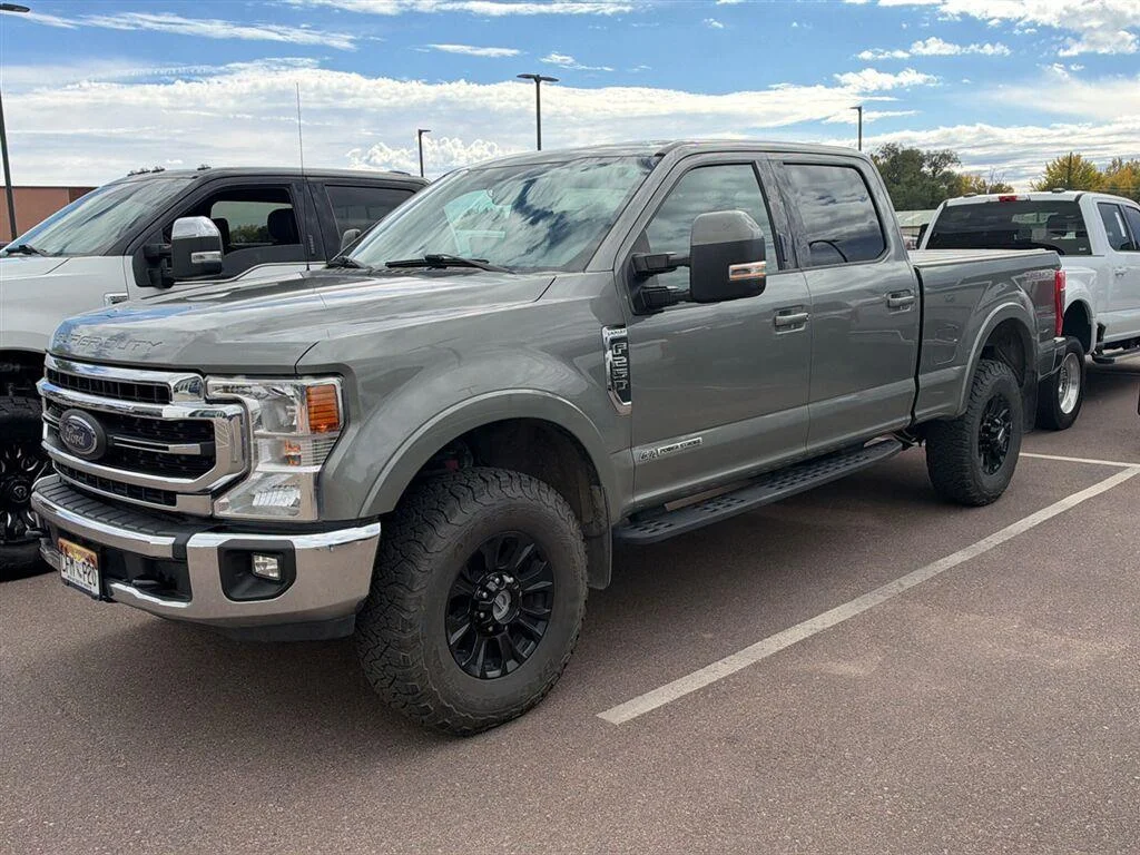 Used 2020 Silver Spruce FORD Lariat image 1