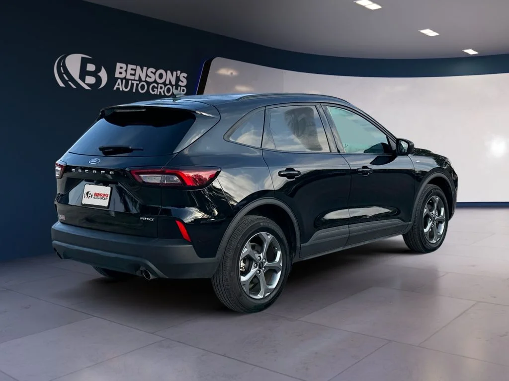 Used 2025 Black Ford ST-Line image 5