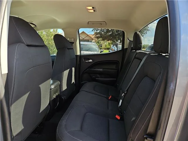 Used 2020 Satin Steel Metallic Chevrolet LT 4x2 Crew Cab 5 ft. box 128.3 in. WB image 10