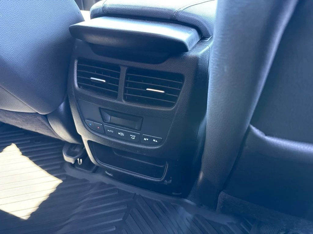 Used 2014  Acura 3.5L image 27