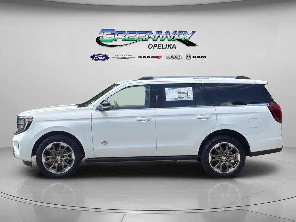 New 2026 Star White Metallic Tri-Coat Ford King Ranch® image 36