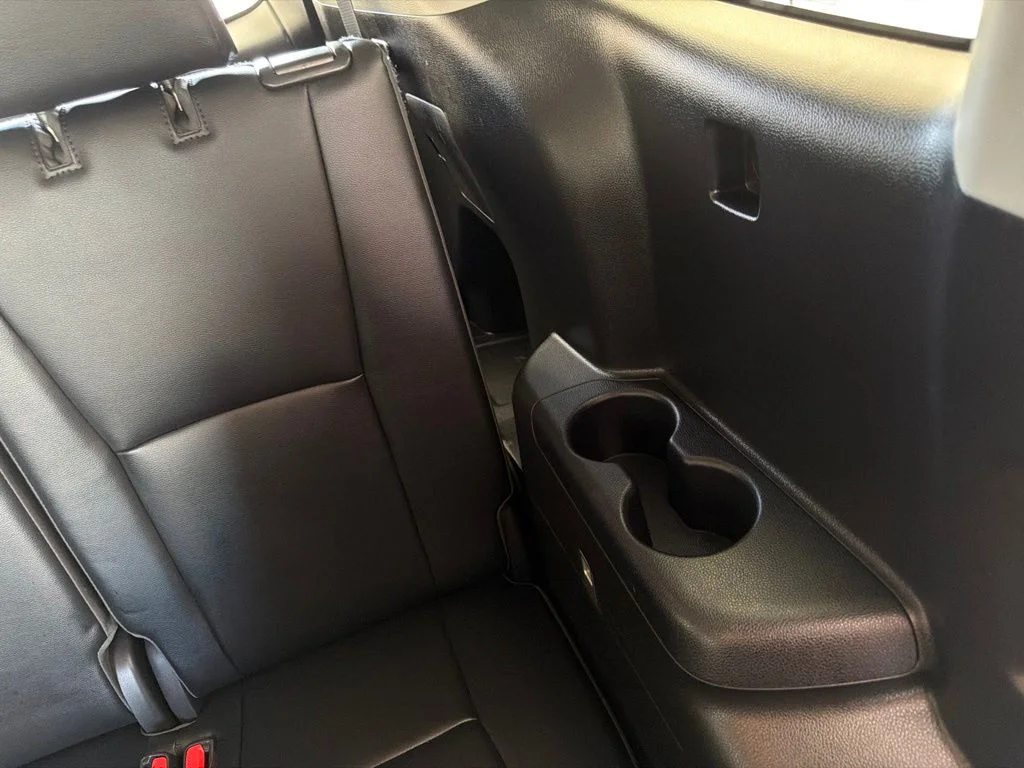 Used 2022 Moon Dust Toyota XLE image 29