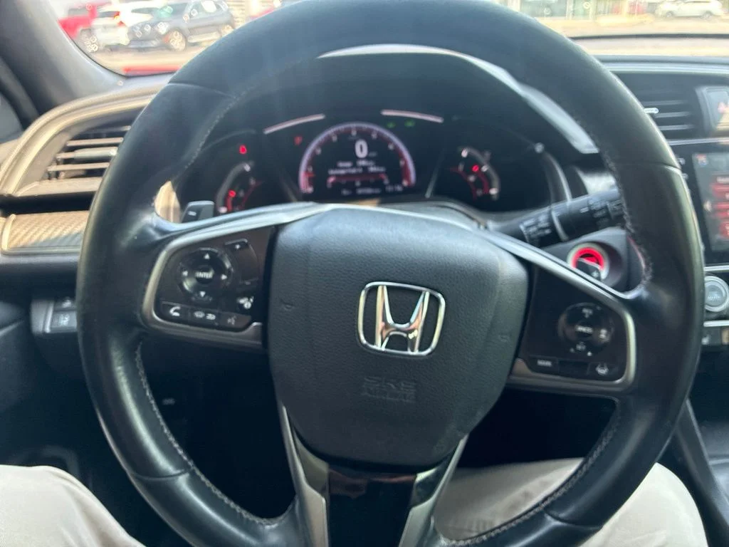 Used 2019 Red Honda Sport Touring image 14