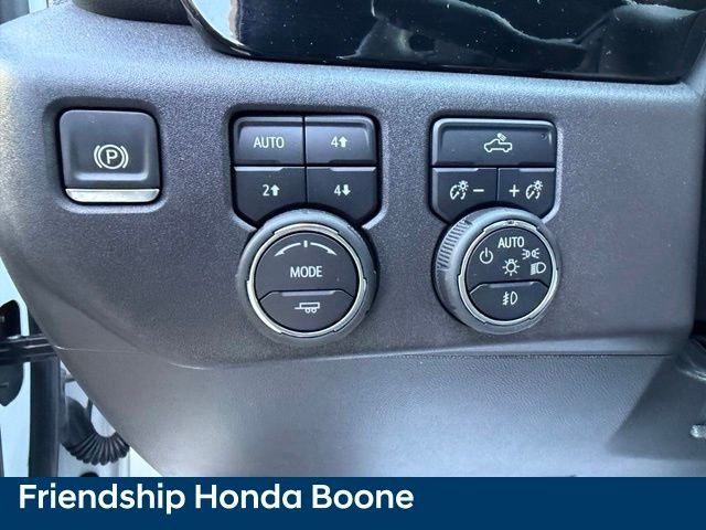 Used 2024 White Chevrolet LT Trail Boss image 17
